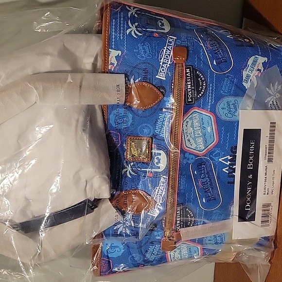 Dooney & Bourke Disney Blue Travel Patch Tote Bag - Picture 9 of 11